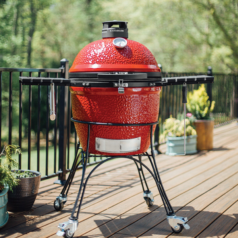 Керамиката на Kamado Joe