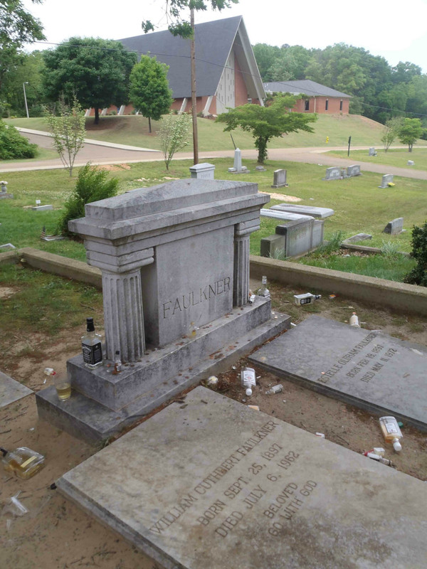 20-William-Faulkner-gravesite-Mississippi-Blues-Travellers-P5091467-1662x2216