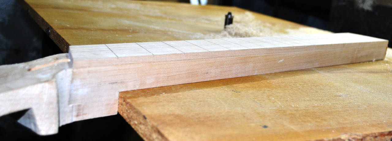 57 Фрезеровка контура накладки готово 2