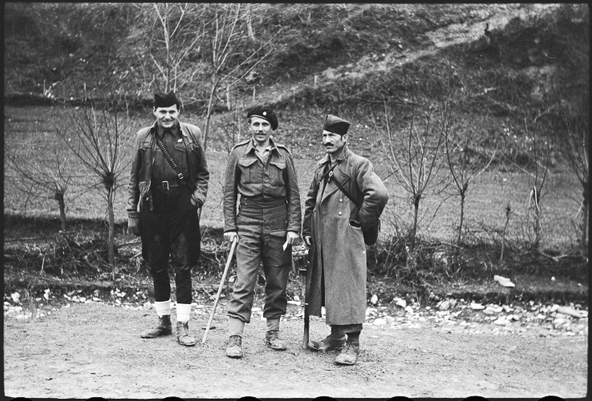 Aleksandar_Simić,_fotografije_Ravnogorskog_pokreta_(12)