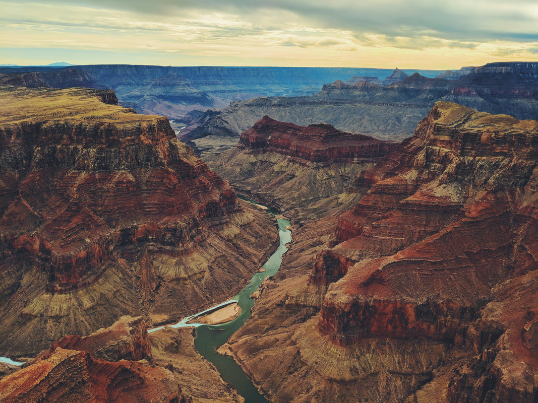 
							Grand Canyon