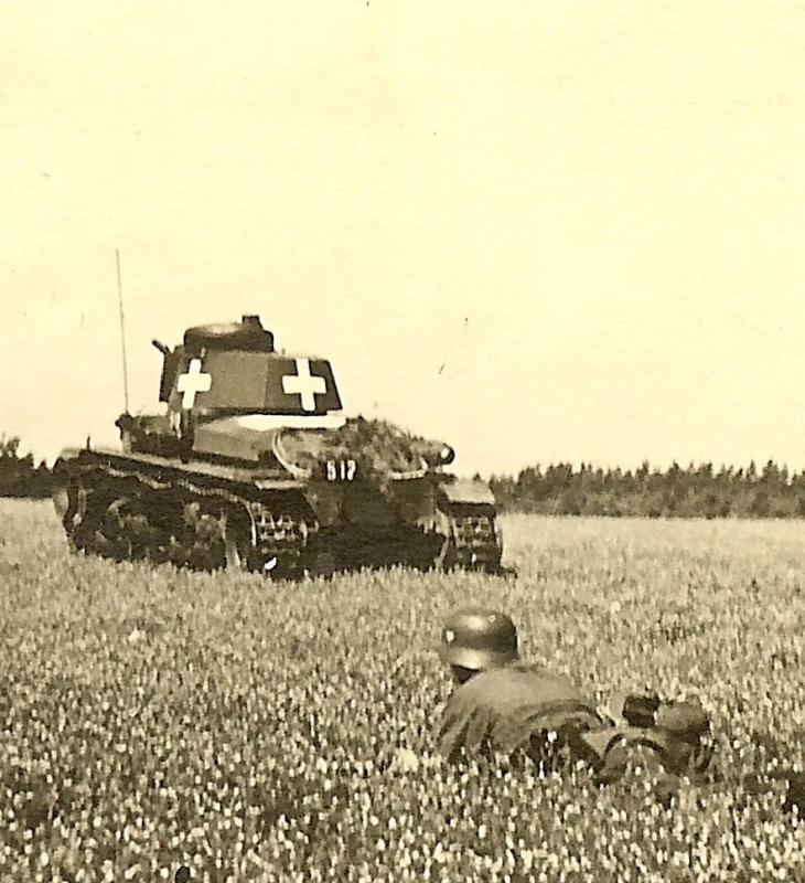 BEST German Invasion Marked Pzkw 35(t) Panzer Tank Supporting Troops 1939
