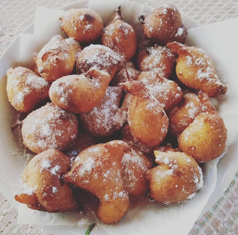 Screenshot_20230327_220315_Facebook