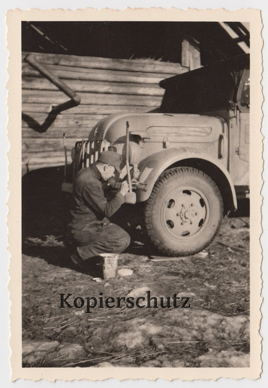Foto Russland Wehrmacht Soldat Kübelwagen Pkw Steyr 1500 taktisc