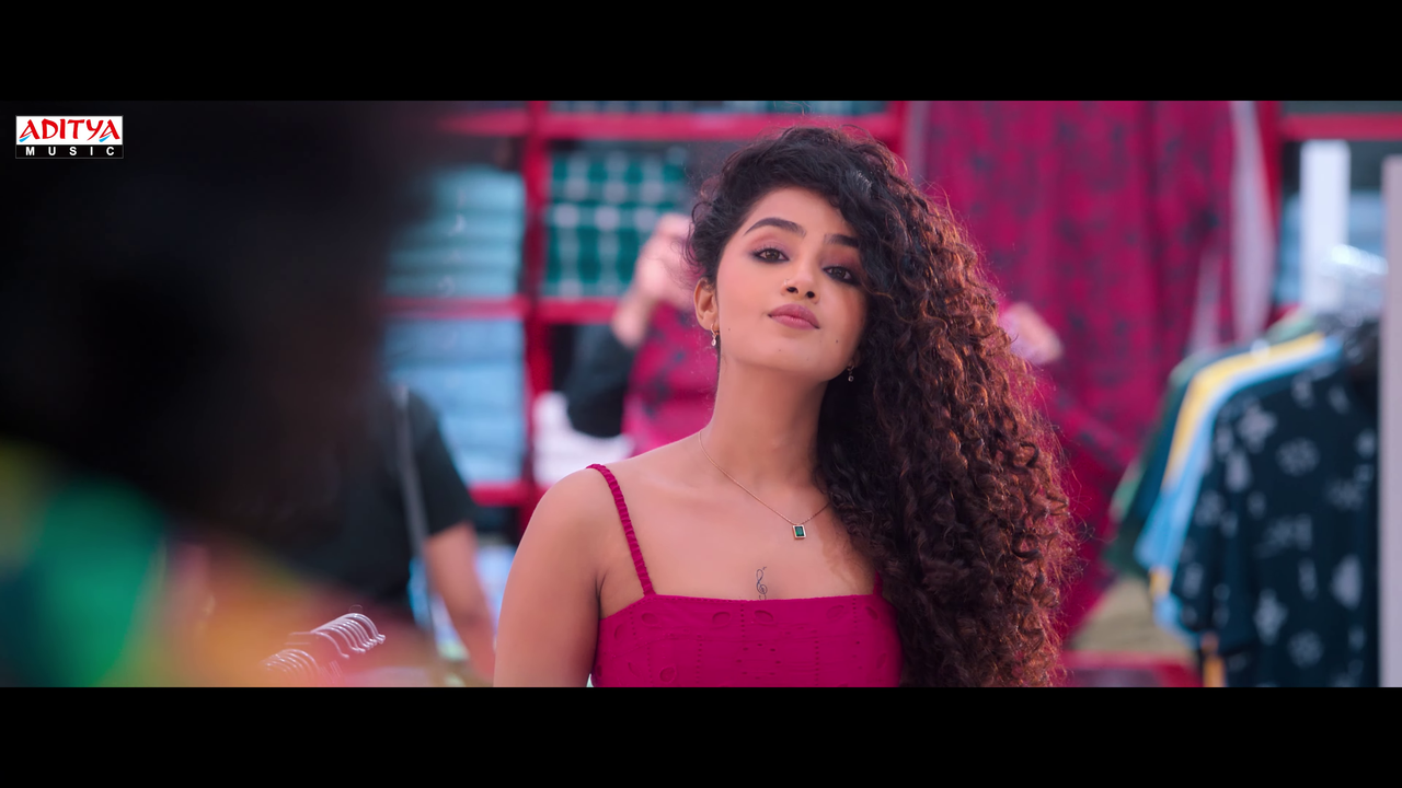 vlcsnap-2024-04-16-19h51m53s911