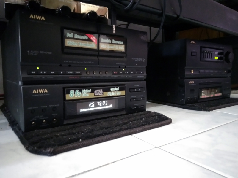 Aiwa-in-home-theater-01.jpg