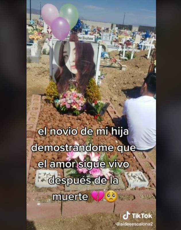 Conmueve al visitar la tumba de su novia fallecida