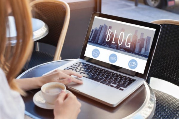 Technology-Blogger-3.jpg