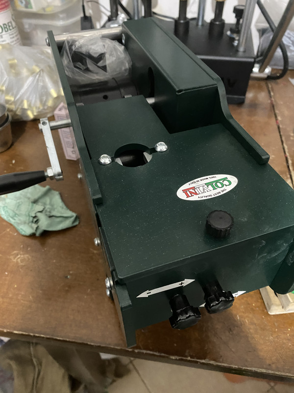 65F99C00-BE08-4853-A629-4AFD0B62ACAE