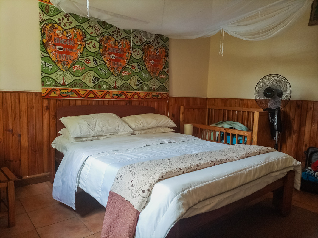 Room - Sungeni Cottage