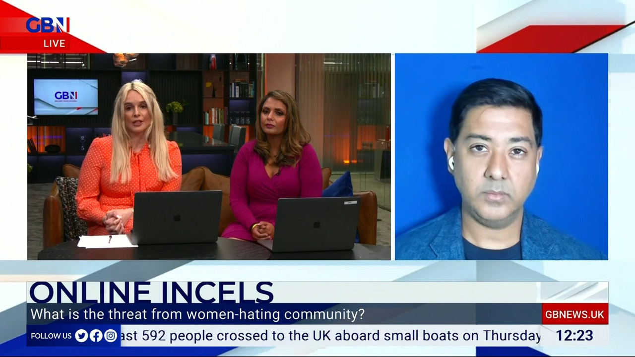 08.14 - 12.00.00 - Alastair Stewart & Friends. News, discussion and a....ts_snapshot_24.21.297