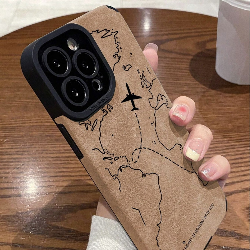 Foto de Funda con diseño de viaje color marrón.