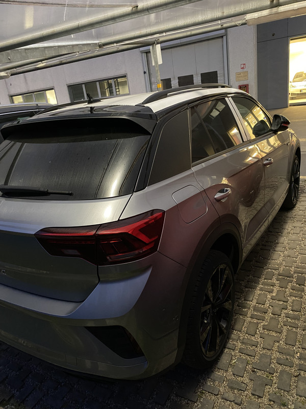 580F8D4F-7488-4DA5-9BD8-1C95086AD6EC