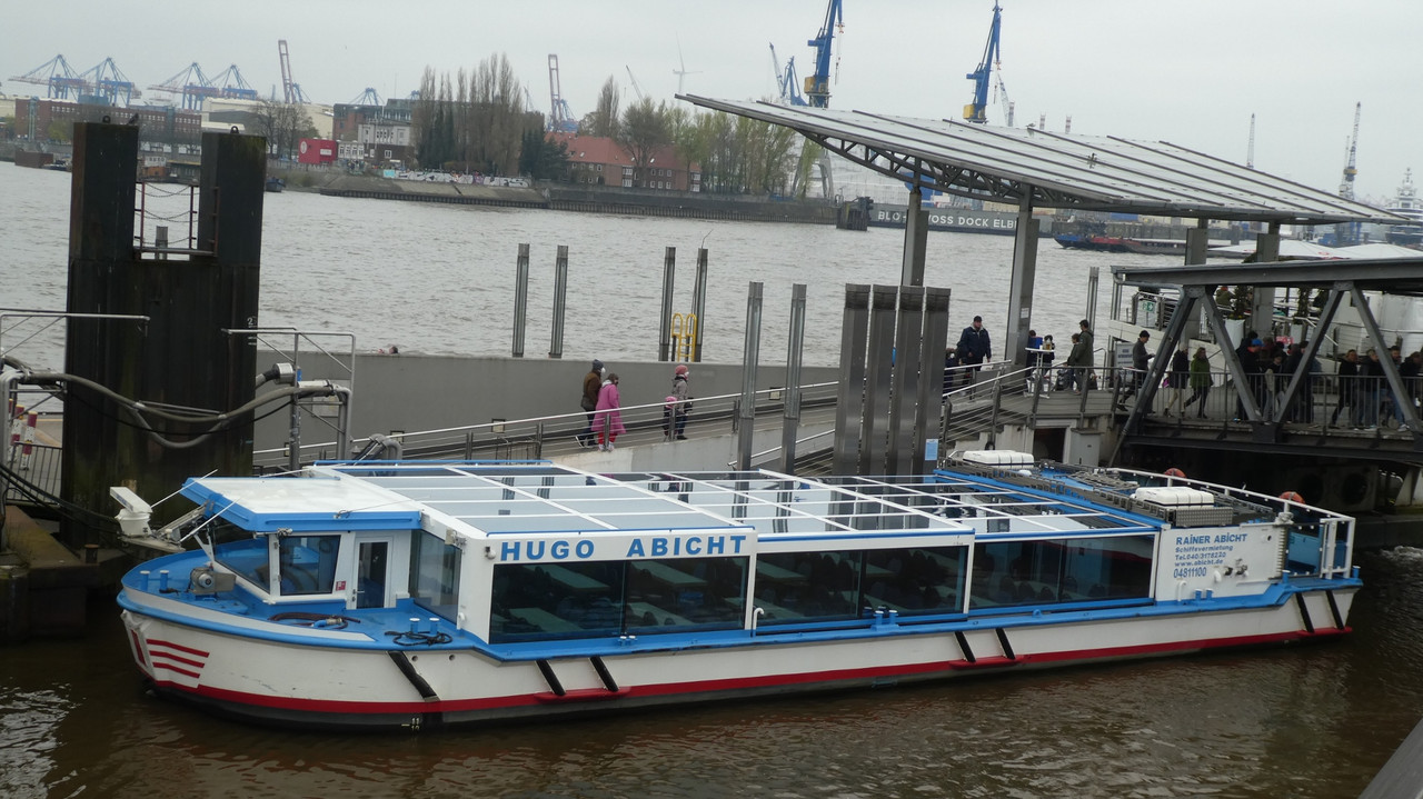 P1190010 (1940x1090)