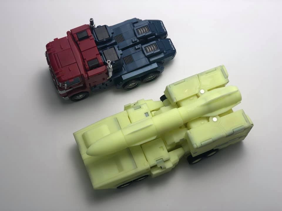 Fans-Hobby-MB-19-Doubledealer-05