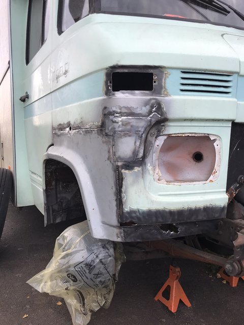 DBE15150-FCA8-4889-A2BB-2C2A564B499B