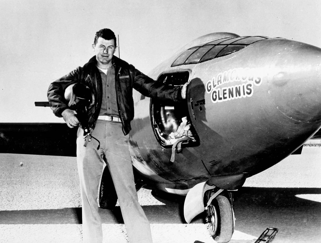 Chuck-Yeager-aircraft-person-Bell-X-1-so