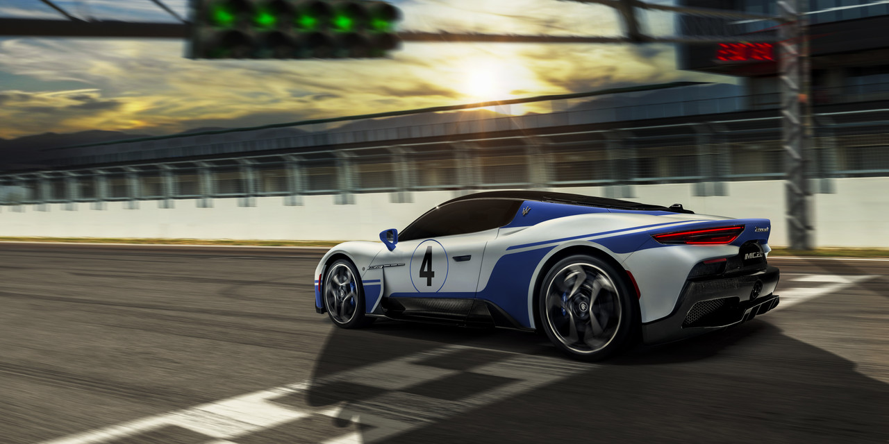 01_MasterMaserati2021_MC20