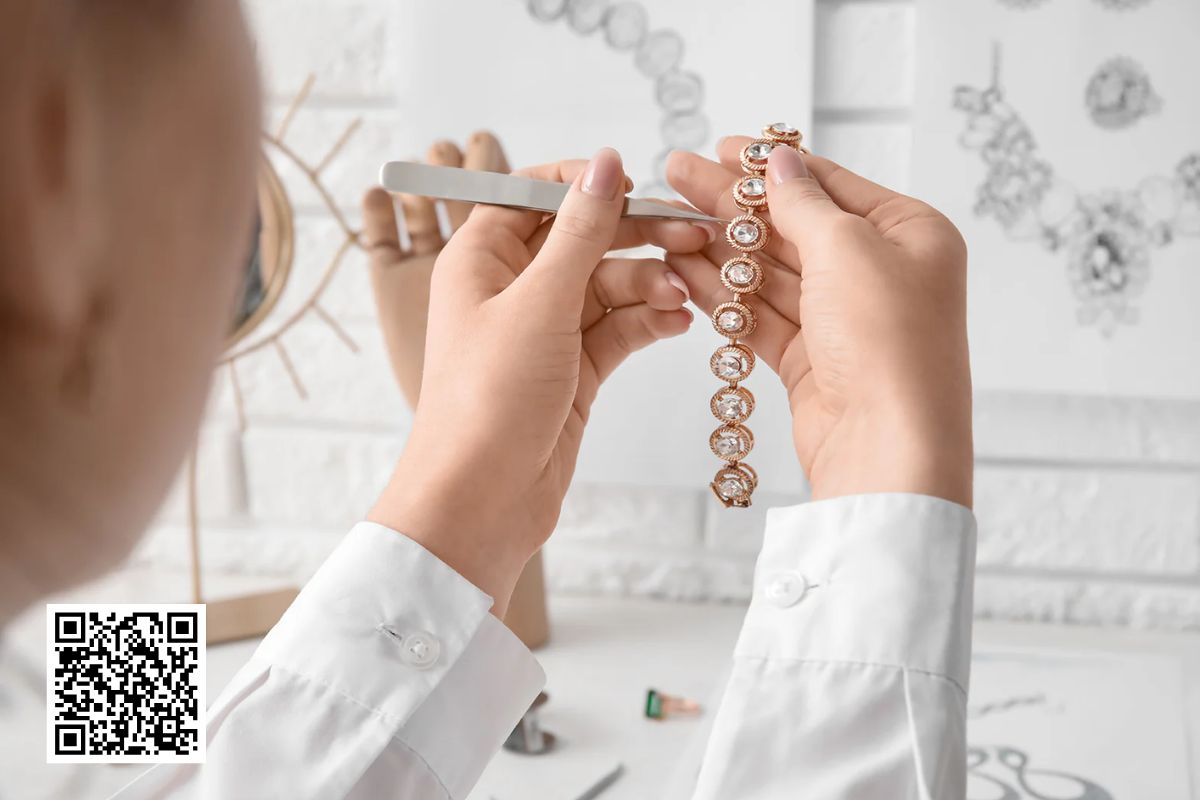 The Best Way to Repair and Restore Antique Jewelry