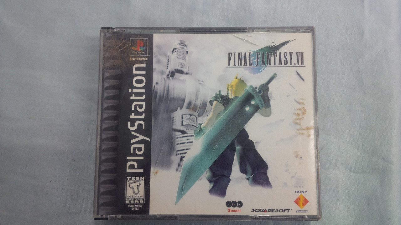 Final Fantasy 7 - 01 (front cover) 104900