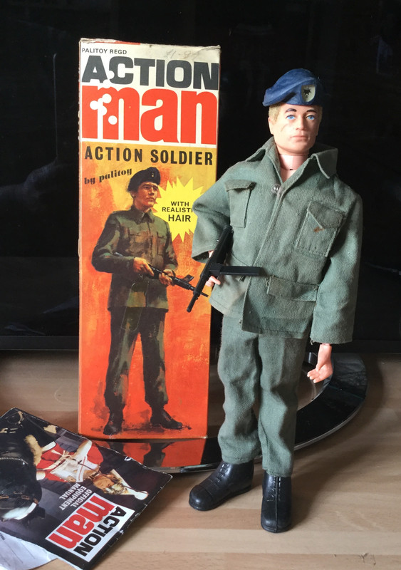 Action soldier 3048C8CE-E37B-4F6A-89FE-C86412741EDF