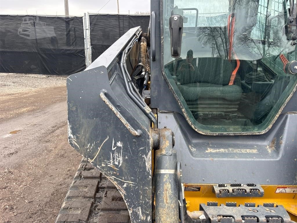 Vehicle thumbnail 19