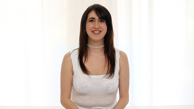 NetVideoGirls 25 04 22 Khloe