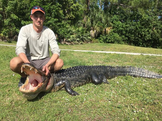 1DF58787-8E46-4FC1-BF25-5539D0F30AE0