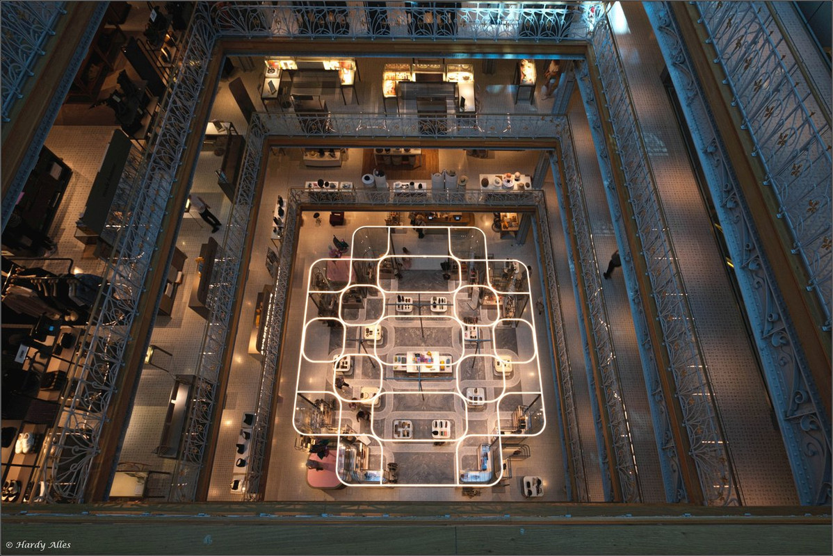 XT4H4189 2023 Paris LR ERWZ FB