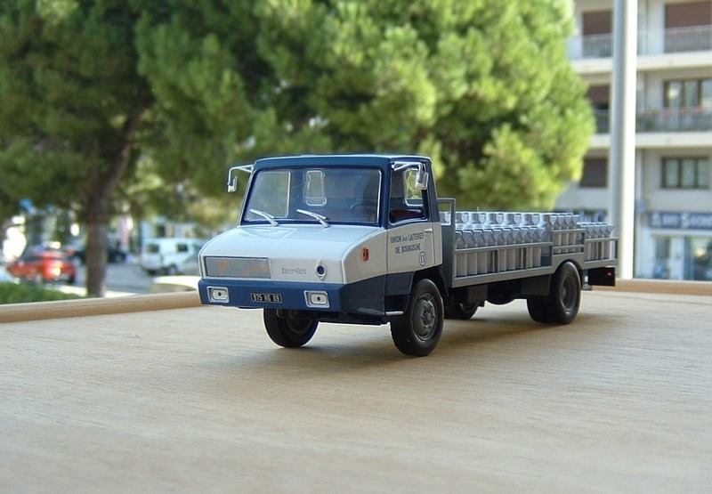 FOURGON BERLIET GPRK 10 FRIGORIFIQUE DE DENRÉES PÉRISSABLES (1960)-(1/43éme). EUR 29,90 - FR - Foto 7