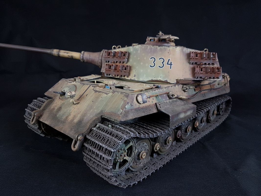 1/16 Built Famous Tiger II '334' Battle of Ardennes 1944/45 1/16 Built Famous Tiger II '334' Battle of Ardennes 1944/45