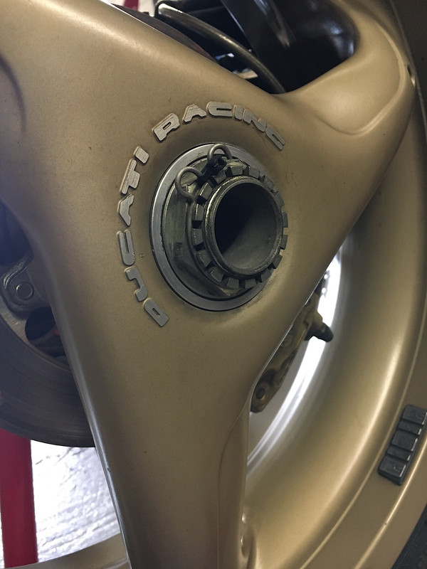 06987E25-B696-431A-9F97-D3084D892D85