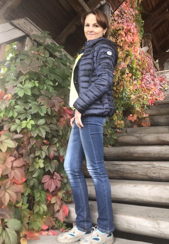 4C844EBC-94DD-4989-A9C7-93DF8C034E99