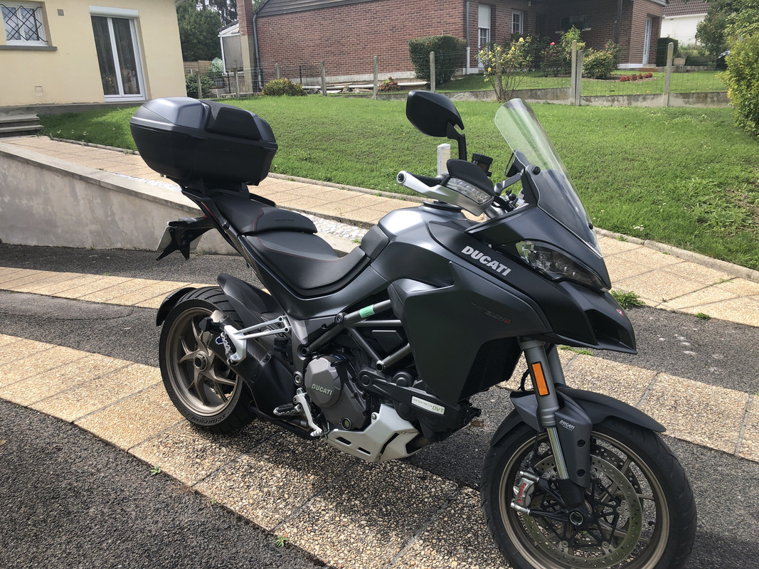 074DEFB8-C29D-4D8A-9A0F-0174E033EB64