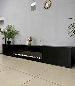 Обідній стіл та стільці