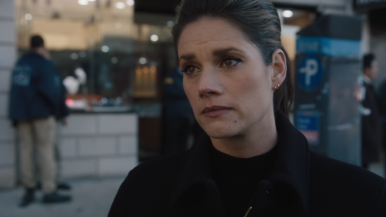 FBI.S04E10.Fostered.1080p.10bit.AMZN.WEB-DL.DDP5.1.HEVC-Vyndros.mkv_snapshot_03.11_[2022.01.06_07.43