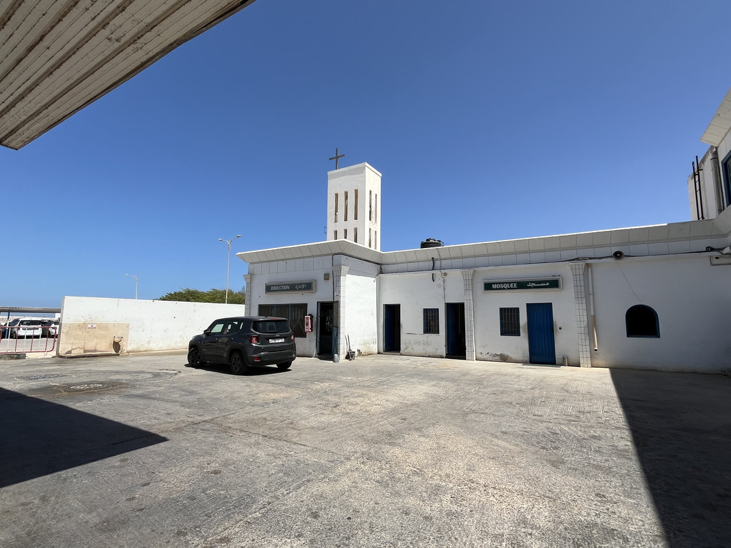 Laâyoune Plage y El Marsa, Region-Africa (19)