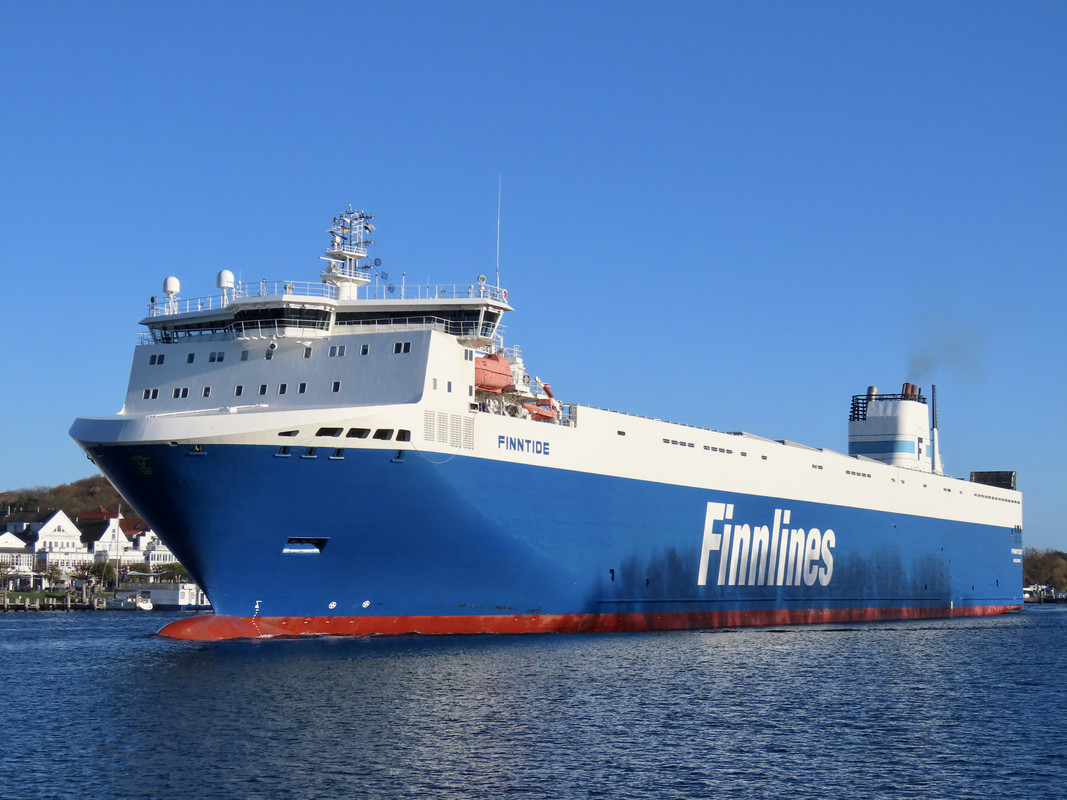 F324FB71-3F7C-481D-B383-B2FE8F98FD97