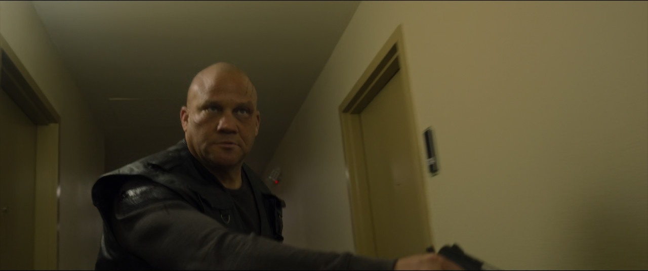 Fast Charlie (2023) (1080p BluRay x265 SAMPA).mkv_snapshot_01.01.40.994