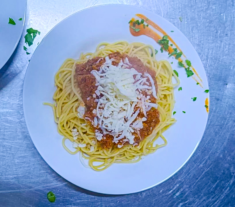 Spaghetti with Homemade Tomato Sauce