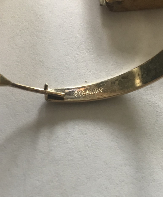 BB3146EF-241A-455D-B8B6-BB33285732C1