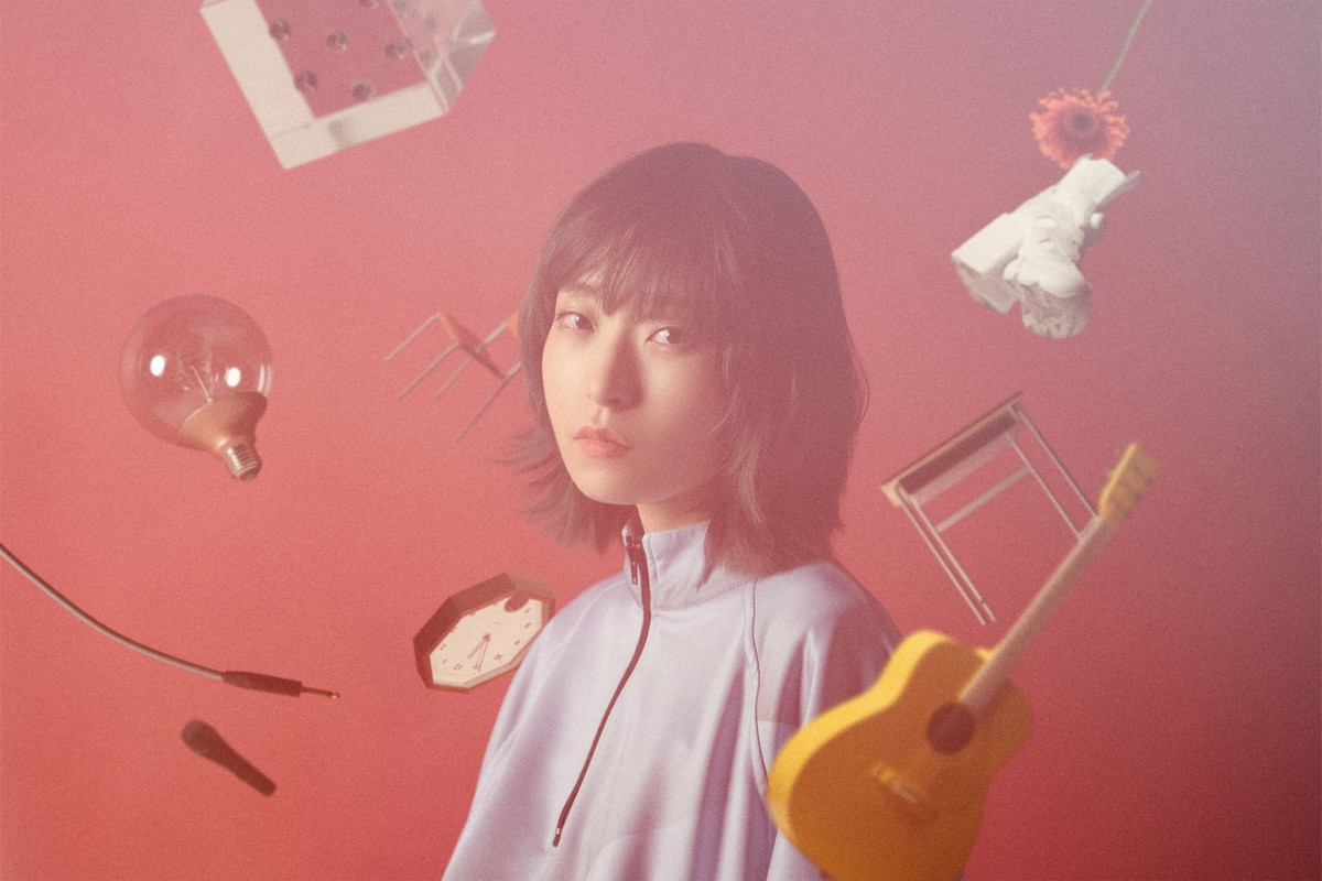 Capa da notícia sobre: Com 28 anos faleceu a cantora japonesa Sayuri.