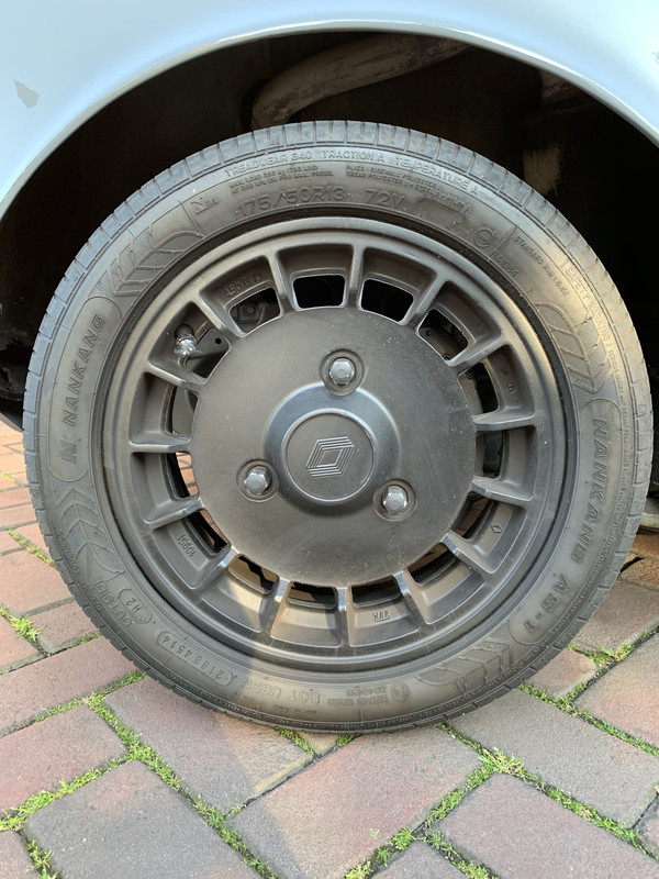 C6lDW9d6TqqakEBvHyJAXA