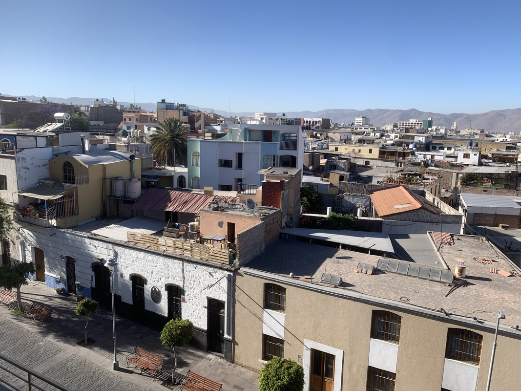 EBAD9233-932E-4E49-B7E9-1B8A5E4B57CA