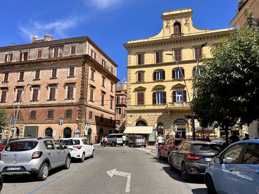 Жаркий сентябрь на побережье Тирренского моря.