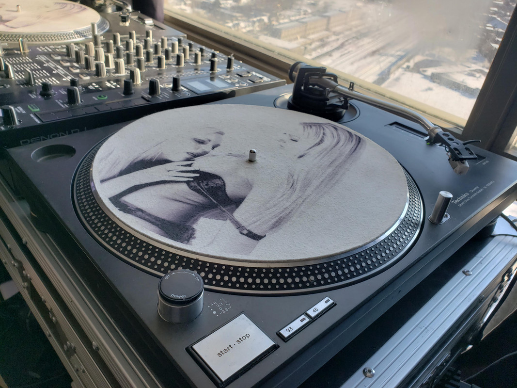 9EAB0564-96A9-4246-8B5B-9D59746F7000