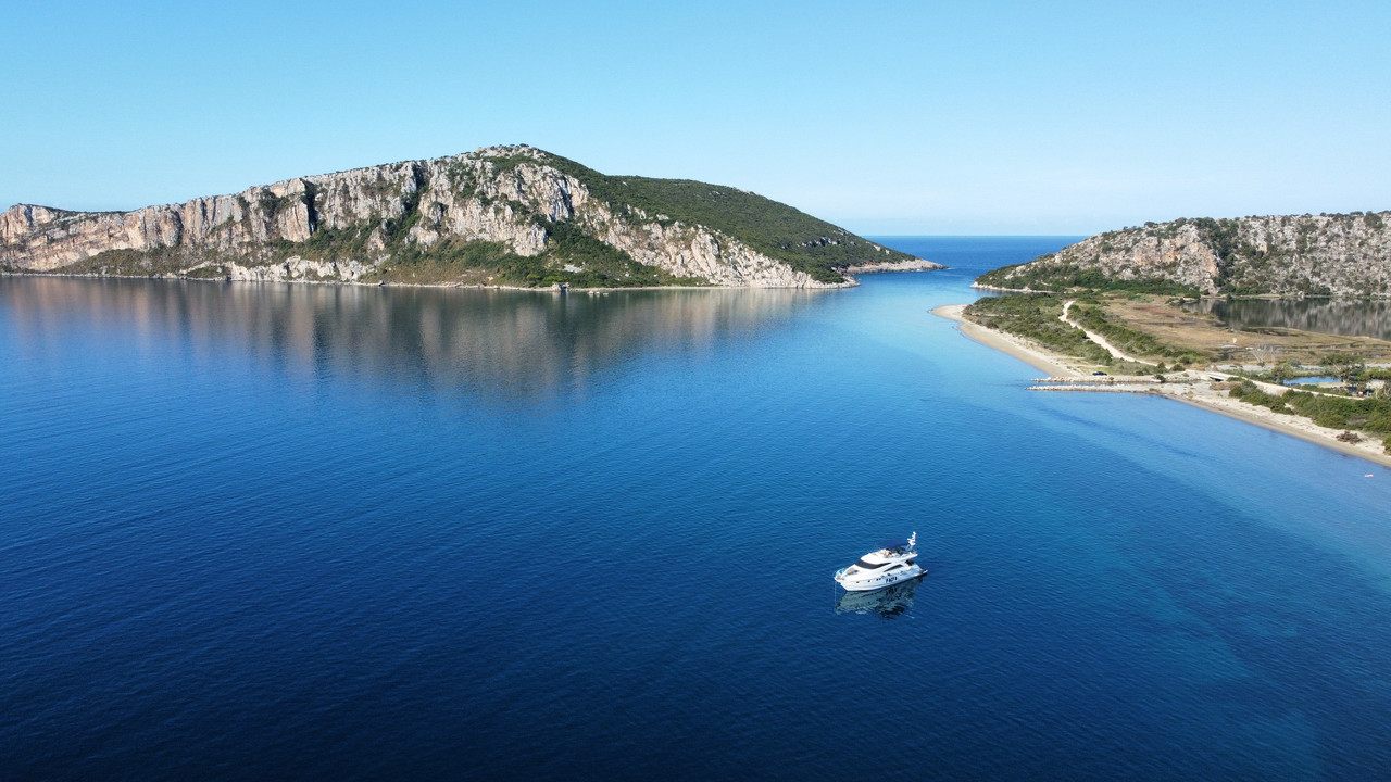 57280E68-D464-46DB-B172-696508310FCD