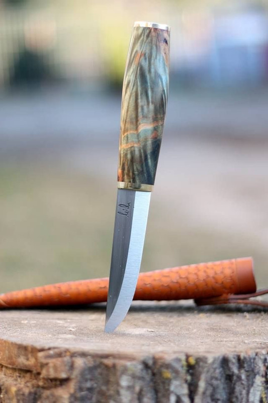 7B0F9B9B-97C5-46B3-AE12-D471BF9B2AF0