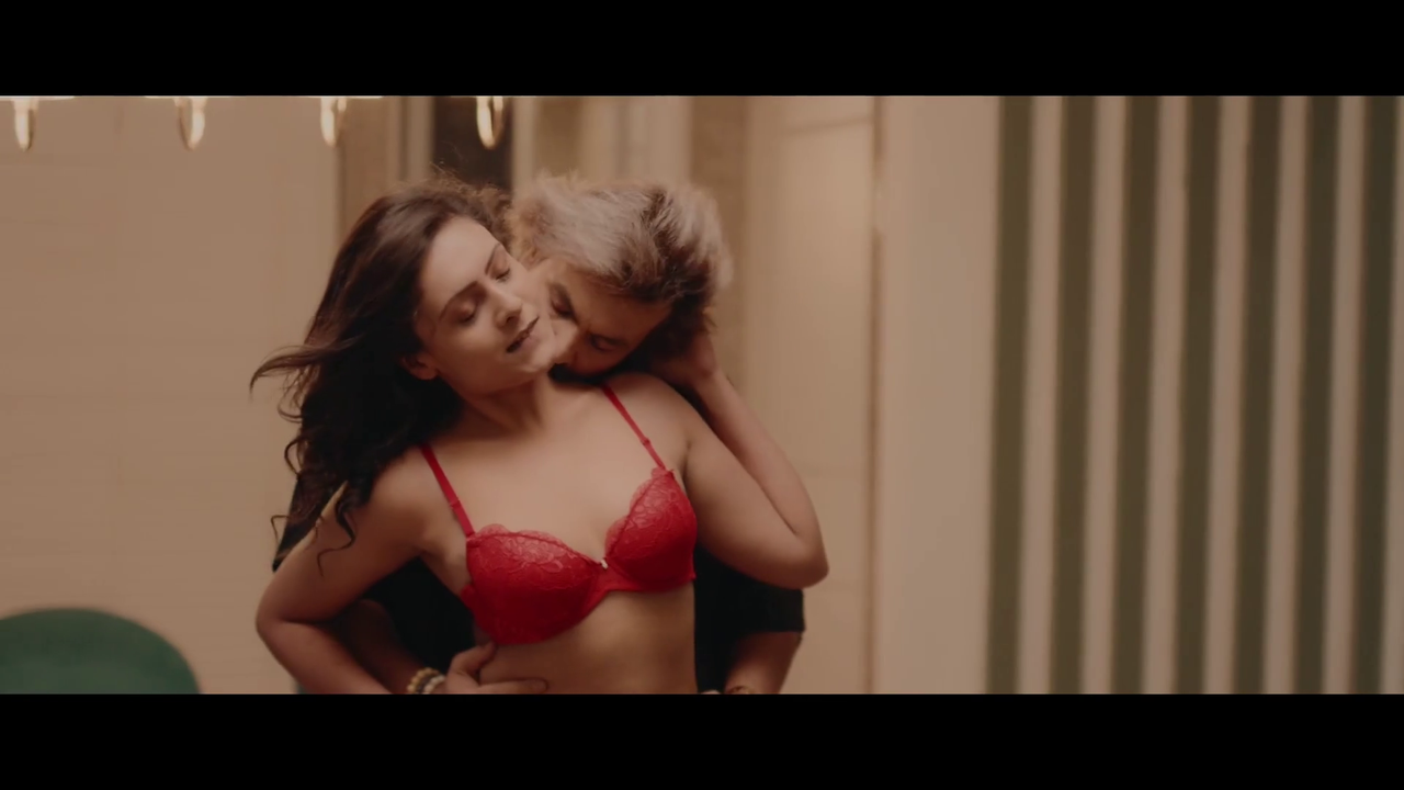 vlcsnap-2025-06-09-22h46m40s007