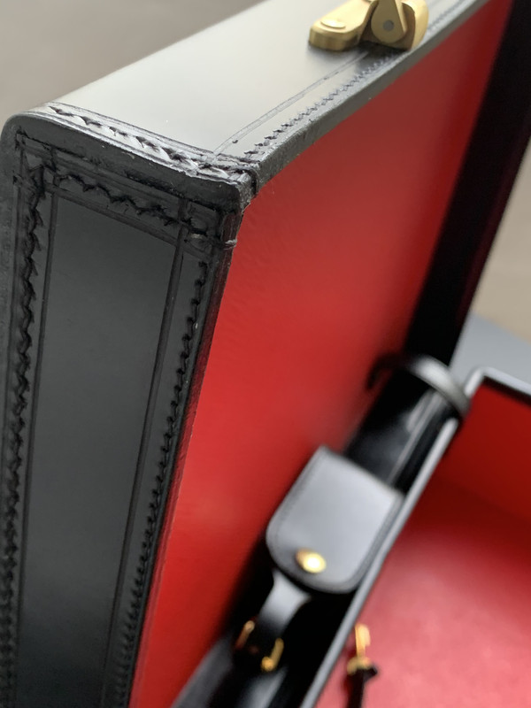 42EB20EF-22C3-4AF1-A2AF-D67940D02AC6